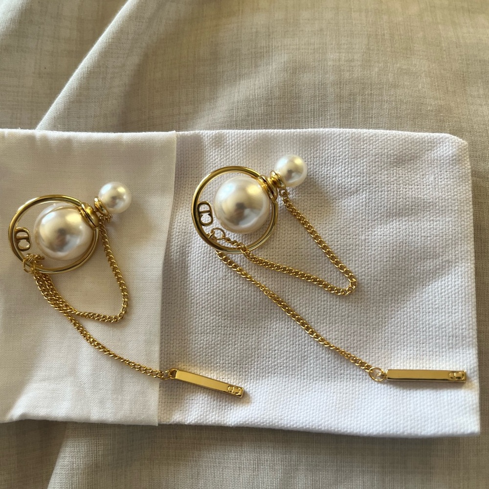 Christian Dior tribales earrings